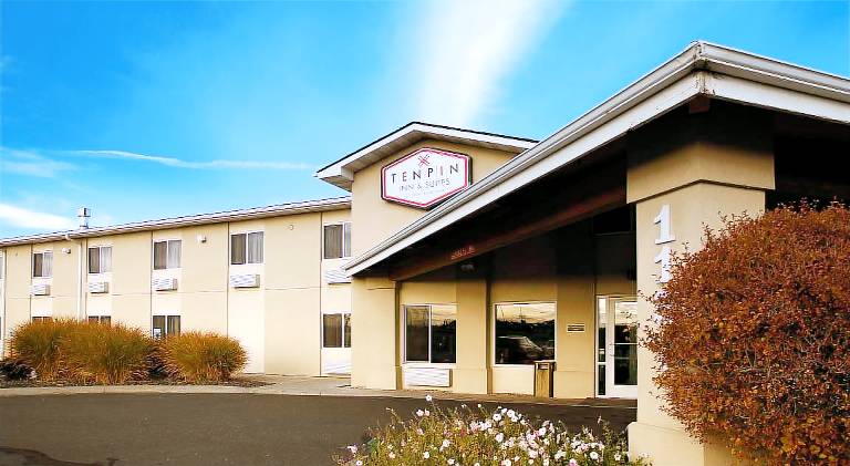 Ten Pin Inn & Suites in Moses Lake, WA
