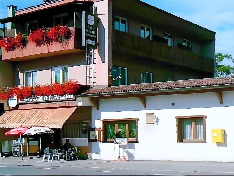Bed & Breakfast  Hörbranz