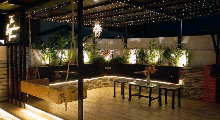 Bungalow with private pool, terrace & garden — photo 3