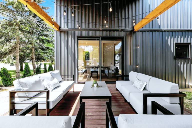 House Williamsville