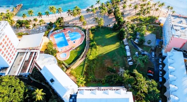 Holiday apartment with 1 room for 2 persons in Le Gosier