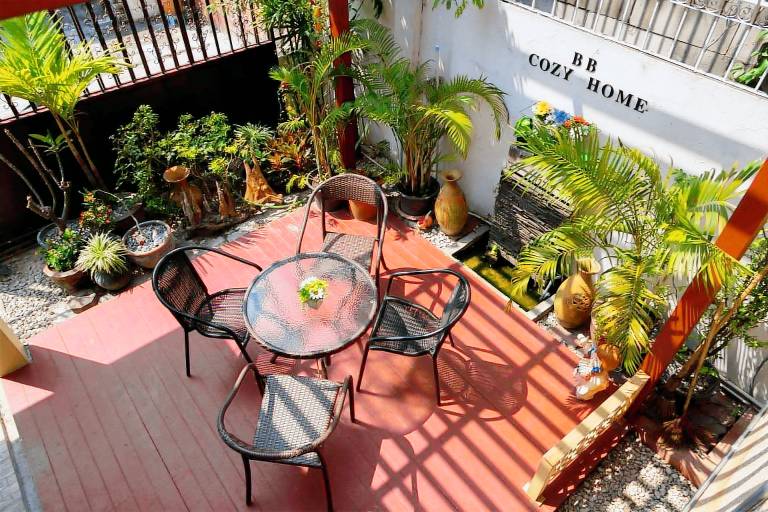 Ample house with hot tub | Near Chatuchak Weekend Market | Good for workation | Pet-friendly — photo 5