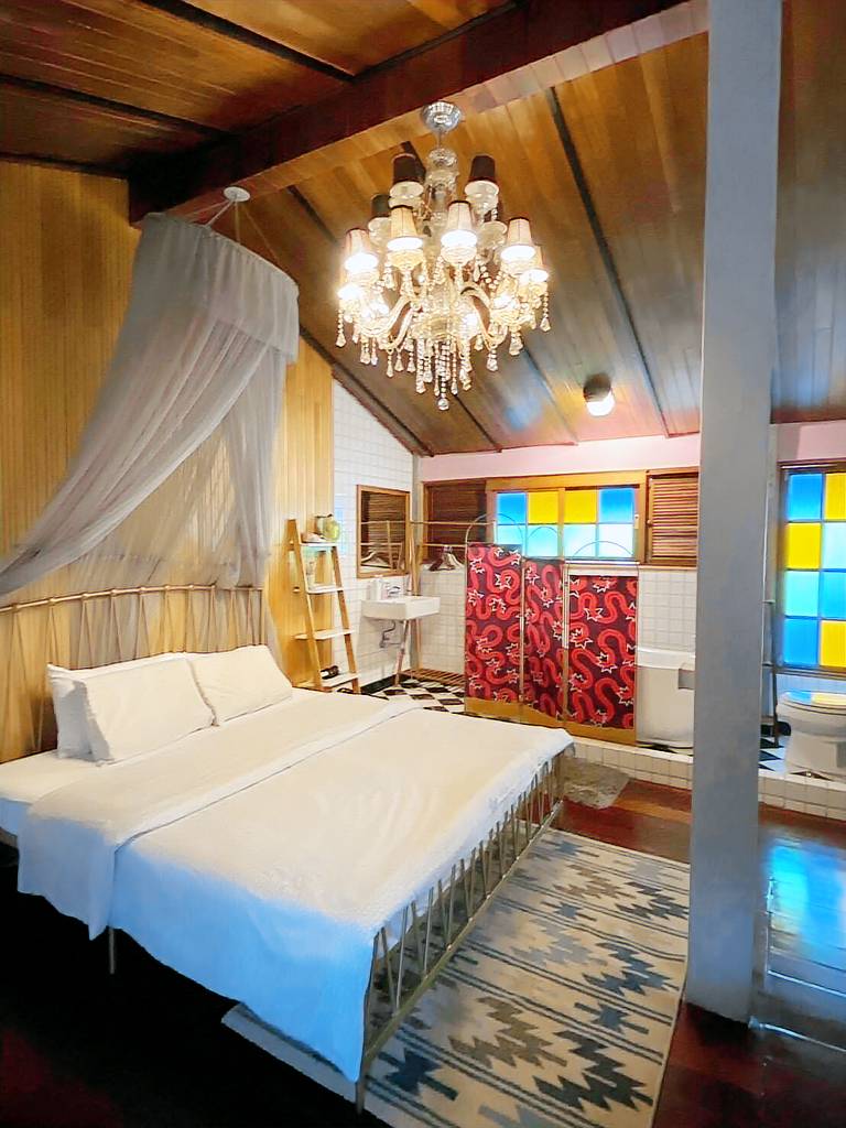 Huis Khlong Tan Nuea