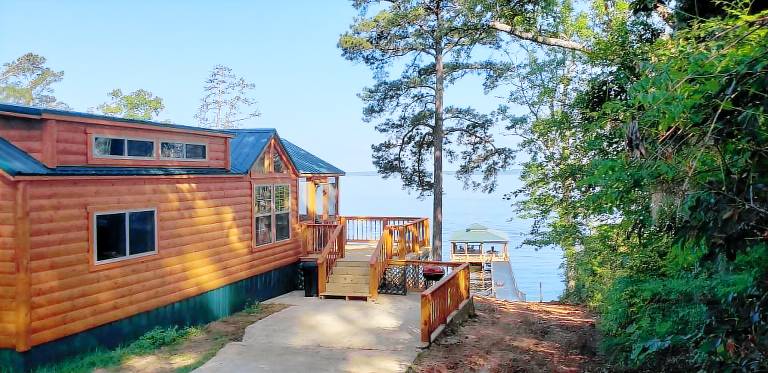 Cabin Many