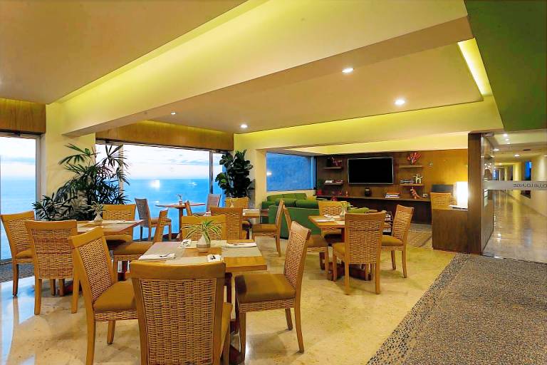 Sheraton Buganvilias Puerto Vallarta — photo 4