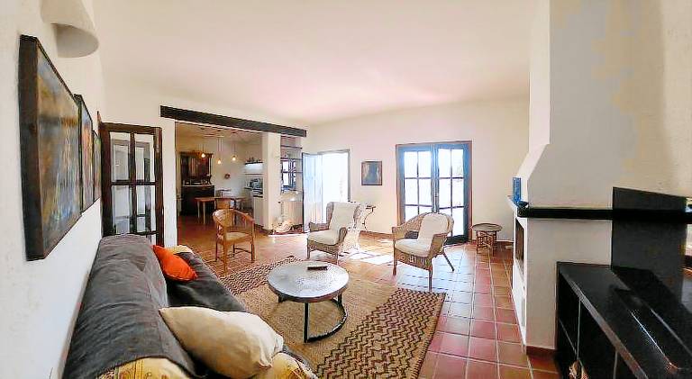 House with pool & patio | Dogs allowed — photo 2