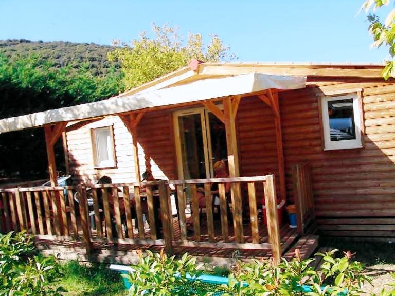 Mobile home with terrace & heated pool | Mountain view | Pets are welcome — photo 4