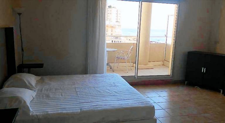 By the sea, calm studio with terrace, near Monaco — photo 2