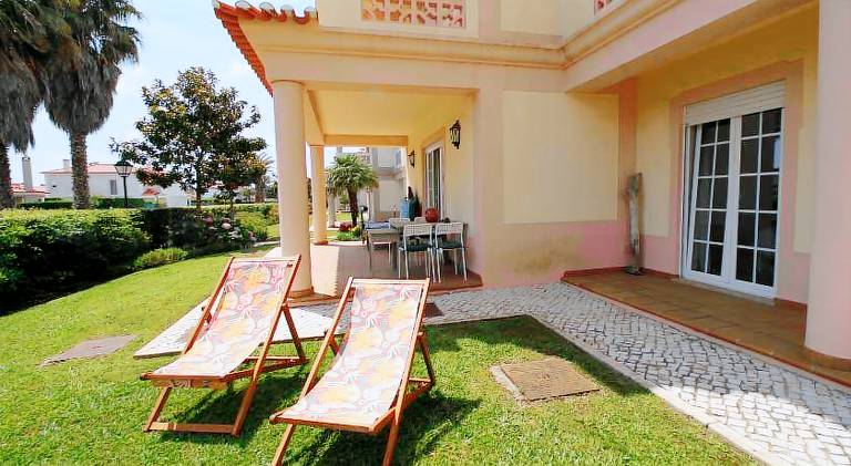 Apartment with terrace, private pool & garden — photo 5