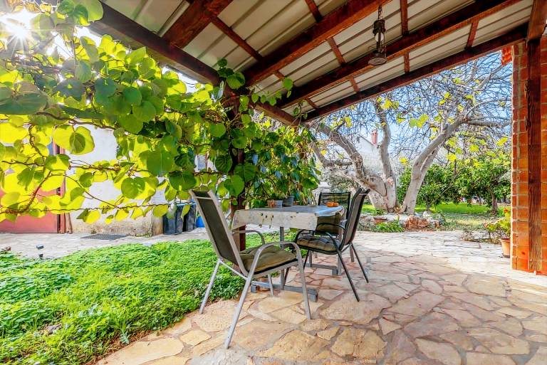 Lovely apartment with yard, terrace & barbecue | Dogs allowed — photo 2