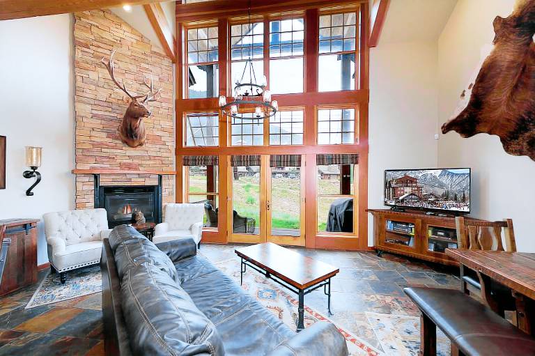 Luxury Townhome - Ski in/Ski Out - Foosball - Best Location in Durango, CO