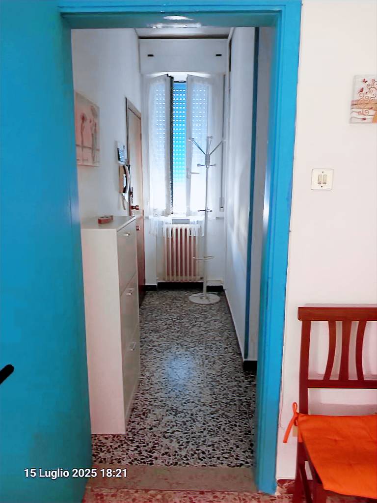 Holiday apartment with 2 rooms for 5 persons — photo 4