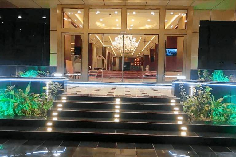 Cozy Sunday King Stay in Alhamra