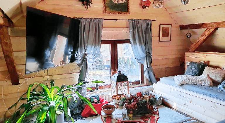 Charming house with jacuzzi, private pool & barbeque | Perfect for remote work | Dogs allowed — photo 2