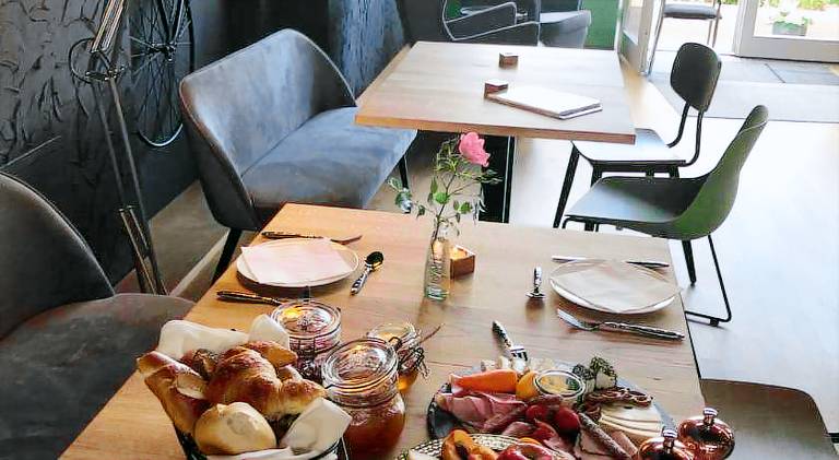 Gastehaus & Cafe Leeze — photo 3