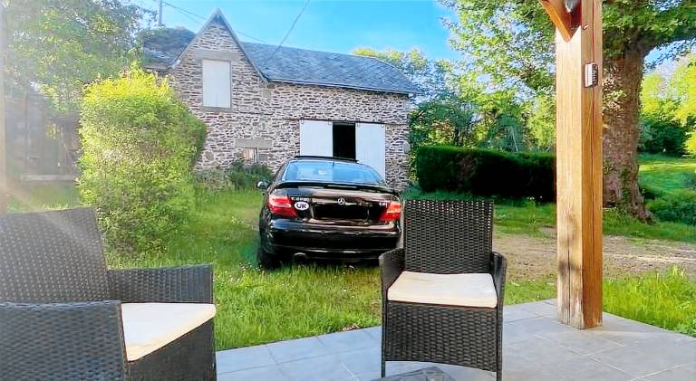House with pool & hot tub — photo 4