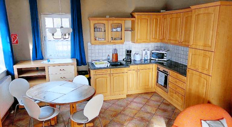 Apartment with 2 rooms for 4 persons — photo 4