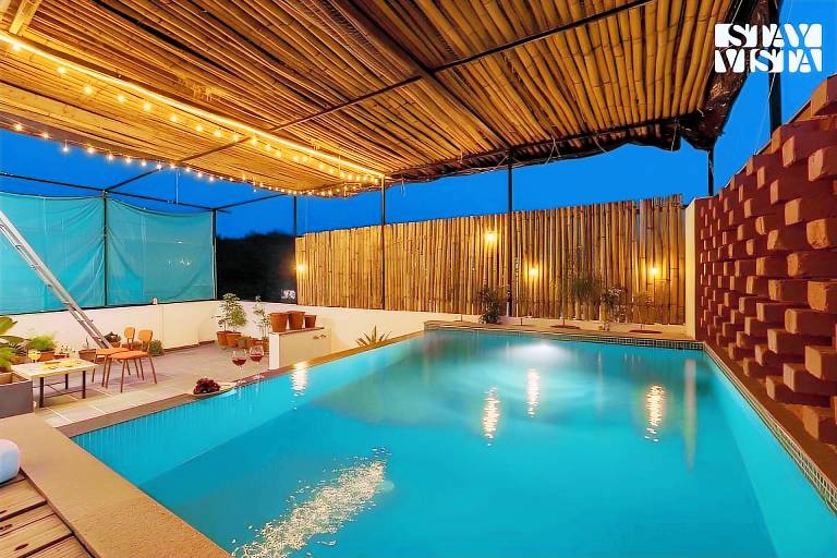 279 m&sup2; Villa
