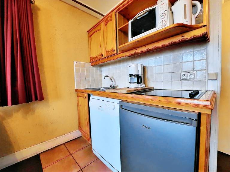 Apartment with 1 room for 5 persons — photo 2