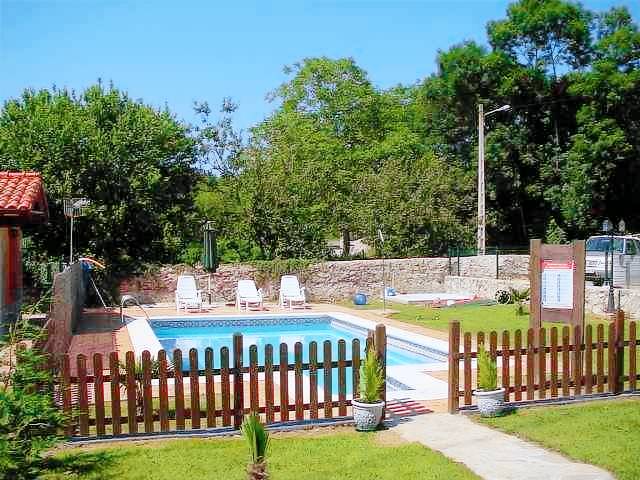 House with garden | Beach view — photo 4