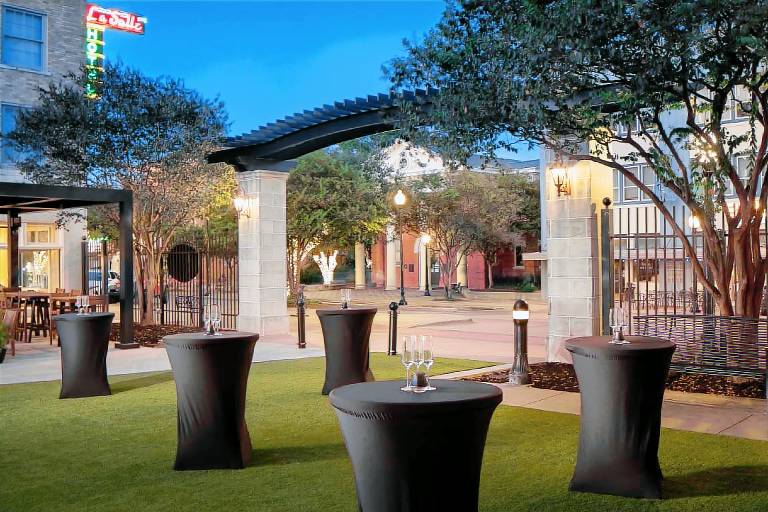 The LaSalle Hotel, Bryan College Station, a Tribute Portfolio Hotel — photo 4