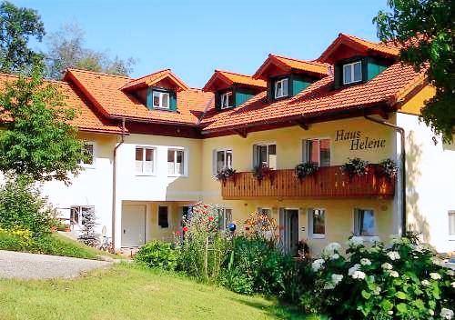 Bed & Breakfast  Gemeinde Vöcklabruck