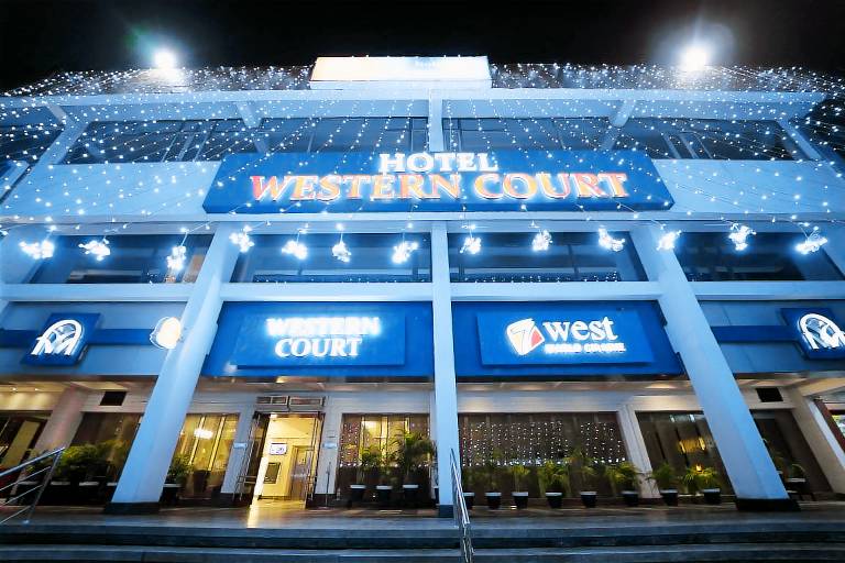 HOTEL WESTERN COURT