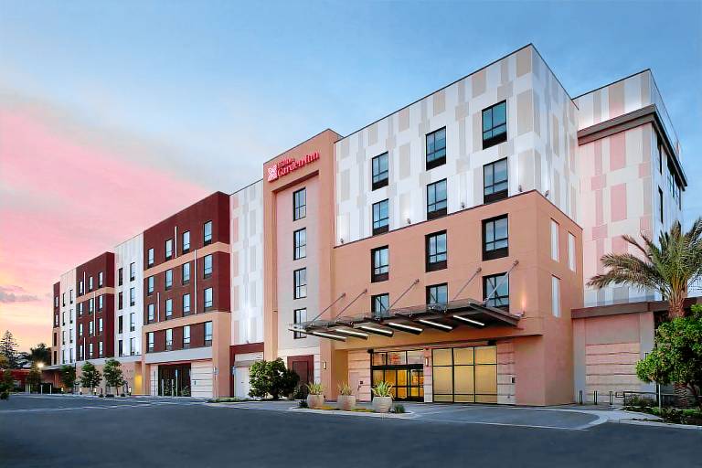 Hilton Garden Inn San Jose Airport in San Jose, CA