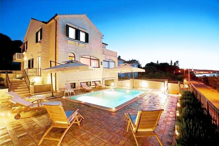 Apartament  Mirca