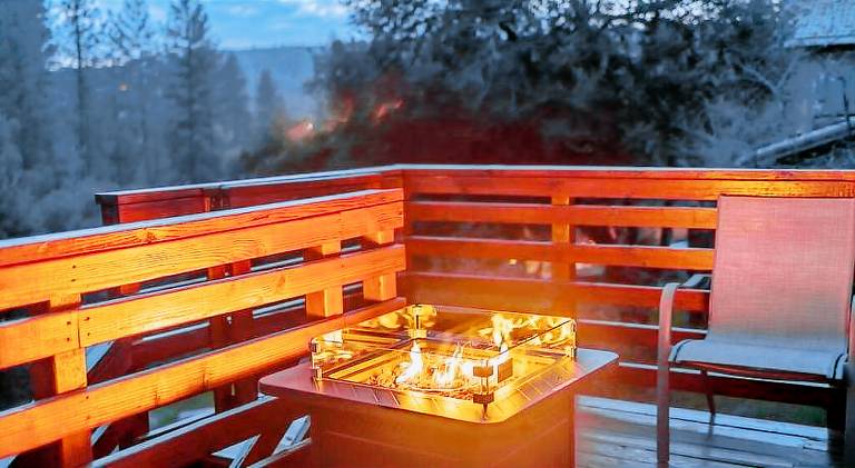 Vacation home | Pets allowed in Oakhurst, CA