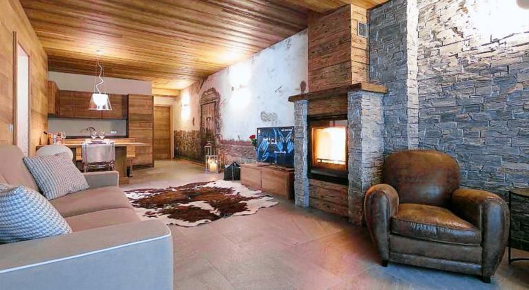 Children-friendly lovely holiday apartment with patio | Next to the ski | Pets are welcome in Bormio