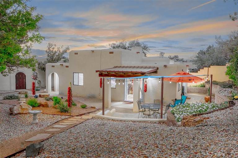 House  Sandia Heights