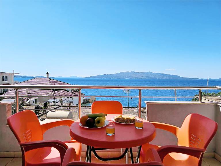 Apartment  Kodrra