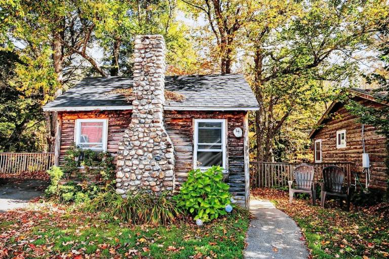 Cabin Lincoln
