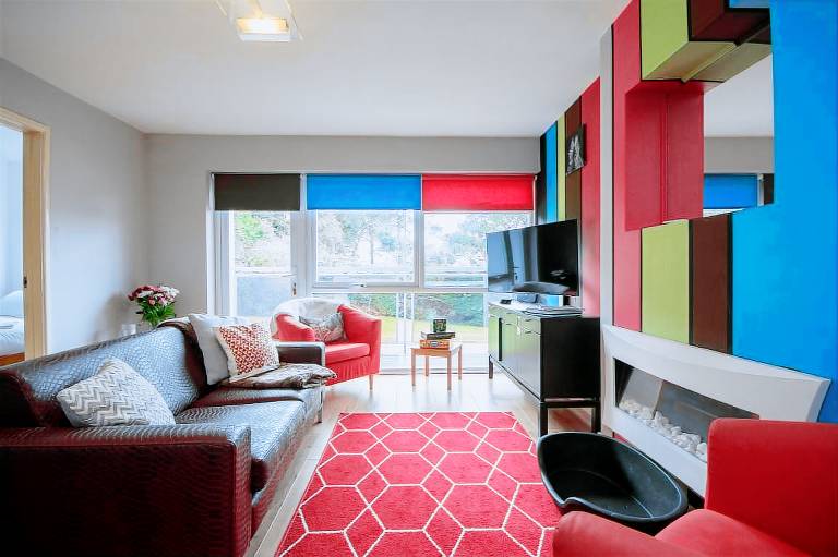 Apartment with 2 rooms for 4 persons — photo 2