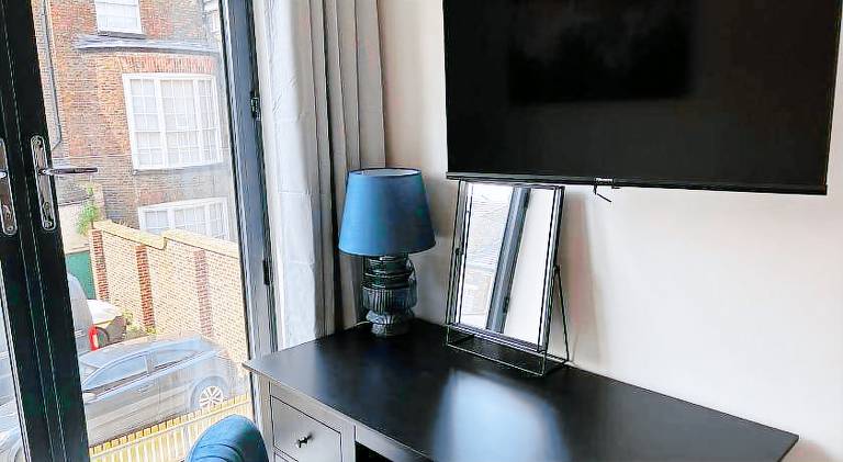 Vacation home | Near Liverpool Cathedral — photo 5