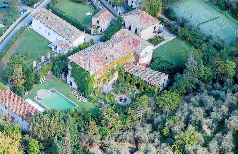 Villa with garden, terrace & private pool in Capannori