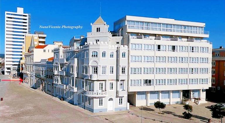 NEW APT center 1 min walk beach/river/casino! — photo 4