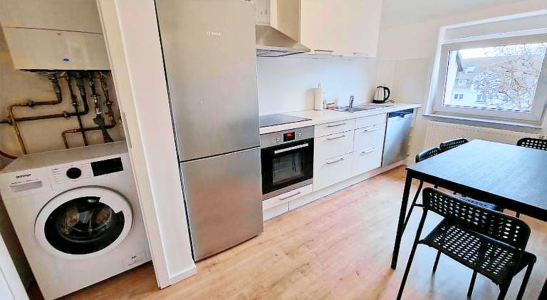 Serviced apartment with 4 rooms for 8 persons — photo 2