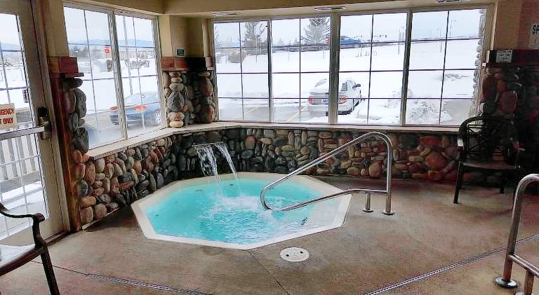 Microtel Inn & Suites by Wyndham Bozeman — photo 3