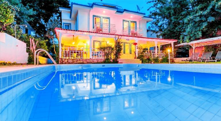 Calypso Cozy Suites in Ortaca