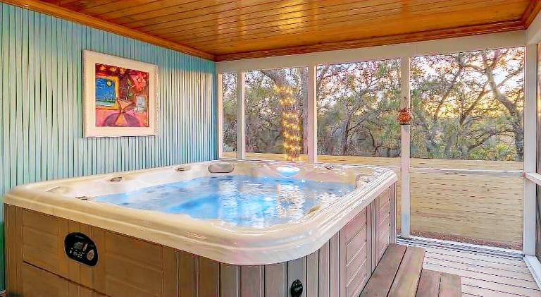 Vacation home with 4 rooms for 9 persons in Charleston, SC