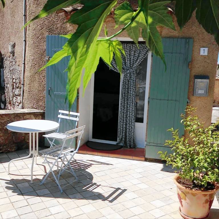 Gîte Régusse
