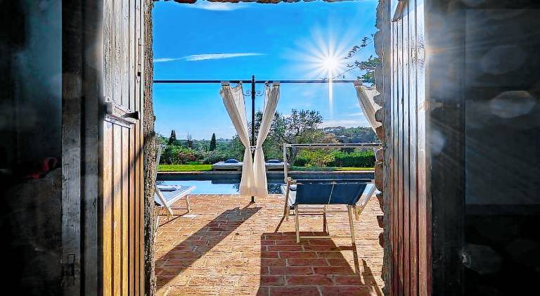 Fully equipped villa with private pool, terrace & yard | Good for workation | Pets allowed — photo 4