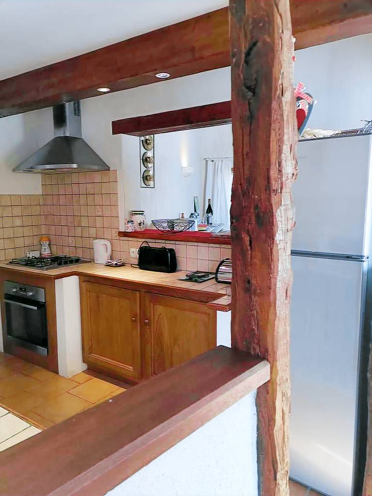 Gite with patio, garden & private pool | Pets allowed — photo 4