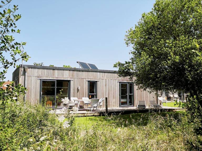 Cabin  Frome