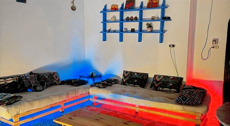 Charming serviced apartment with yard | Next to the beach | Pets are welcome — photo 3