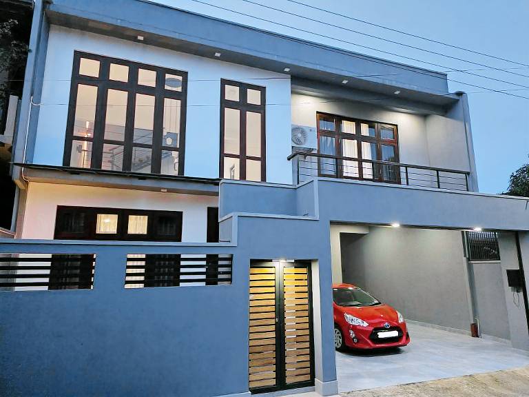 297 m&sup2; Ferienhaus