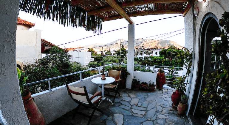 Rental apartment with terrace — photo 3