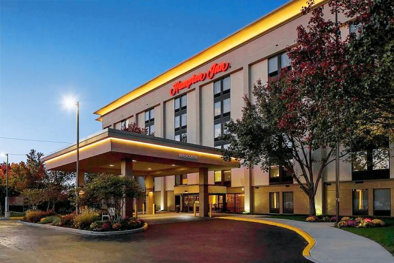 Hampton Inn by Hilton Philadelphia International Airport in Philadelphia, PA